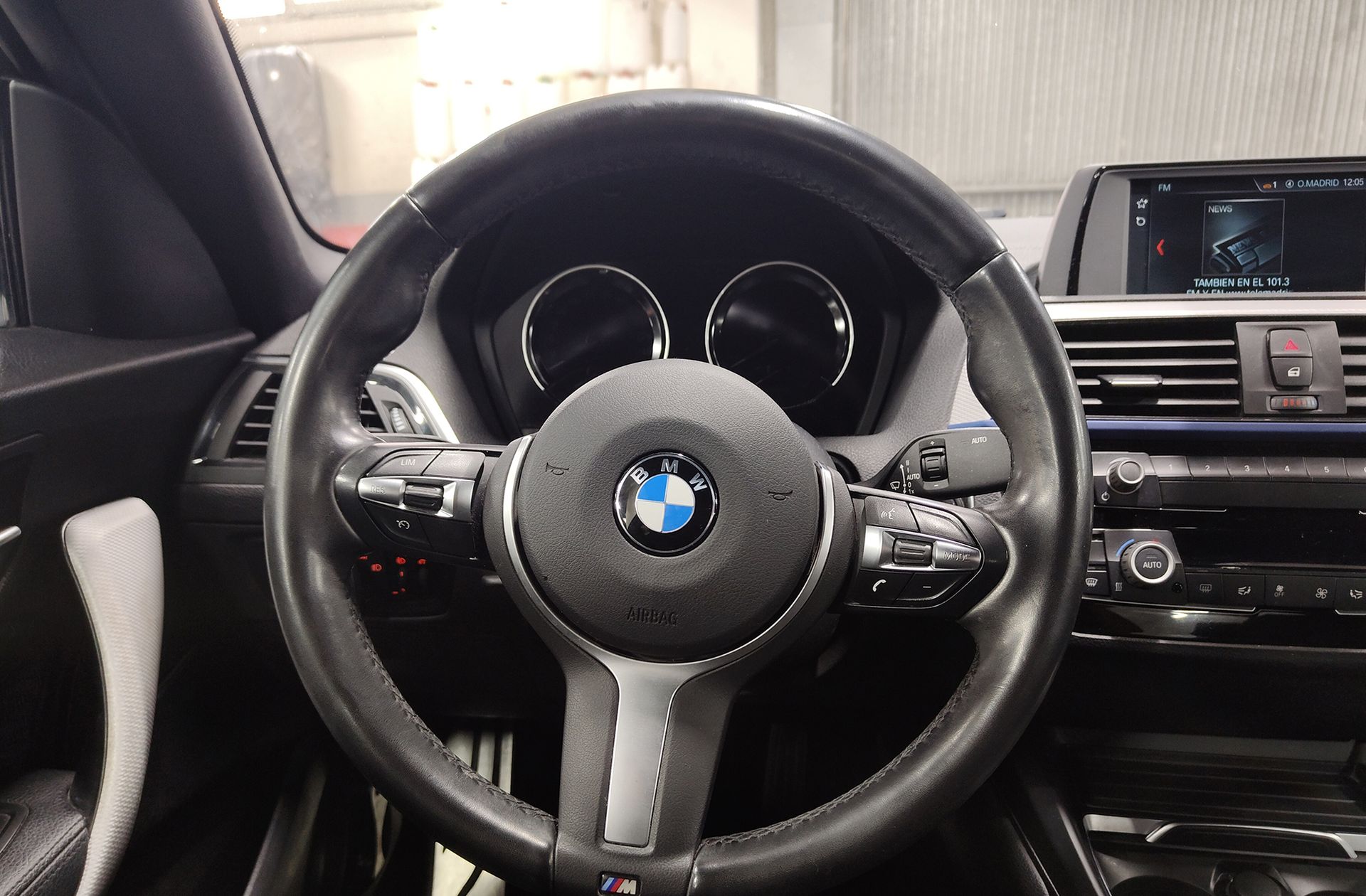 BMW Serie 2 220i Coupe Pack M - foto 21