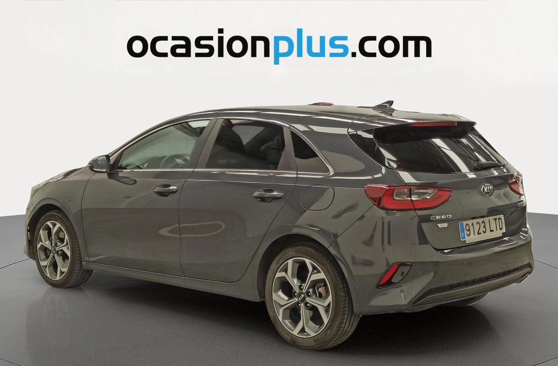 Kia Ceed 1.6 MHEV Tech DCT - foto 3