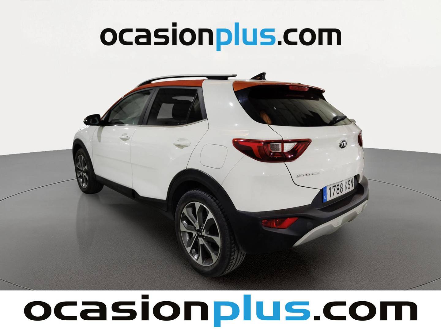 Foto trasera KIA Stonic KIA Stonic 1.0 T-GDi Drive (120 CV) izquierda