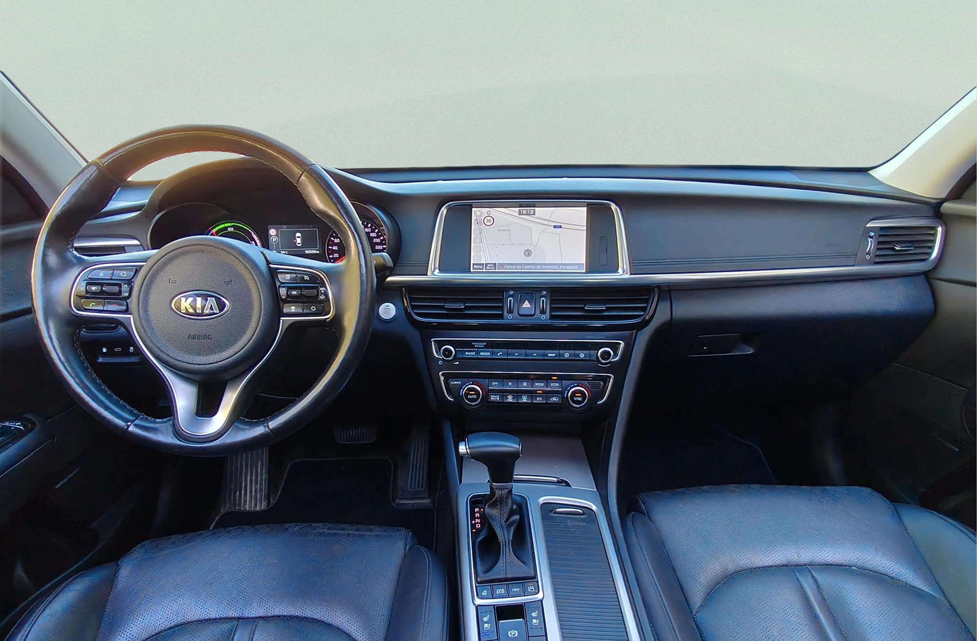 Kia Optima 2.0 GDi Híbrido Enchufable - foto 7