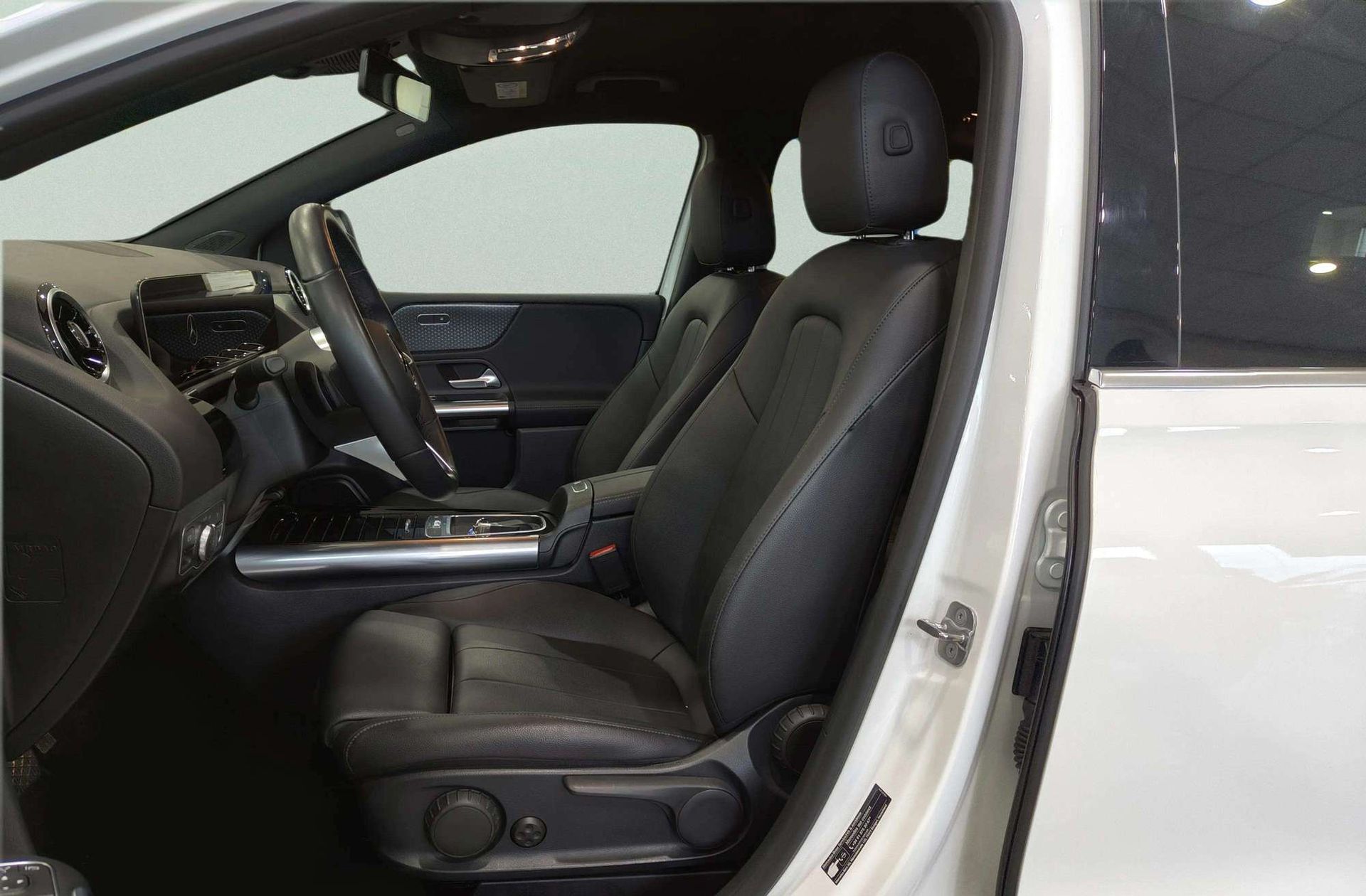 Mercedes-Benz Clase B 200 d - foto 13