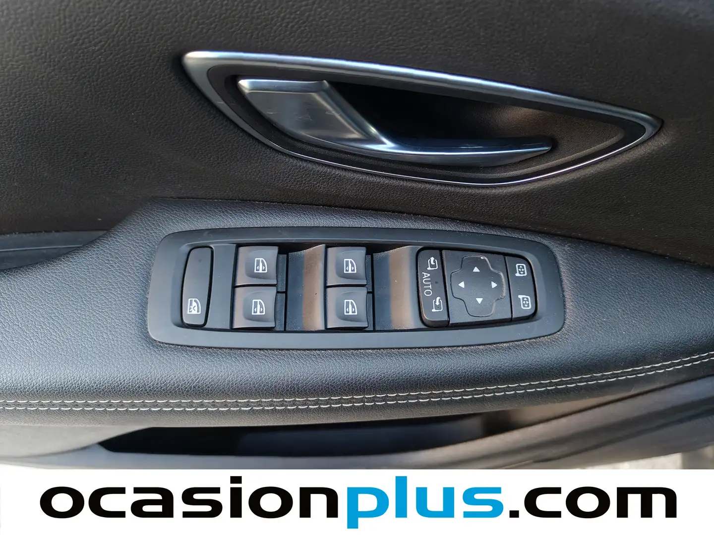 Foto Renault Scénic Renault Scenic Zen TCe (140 CV) GPF