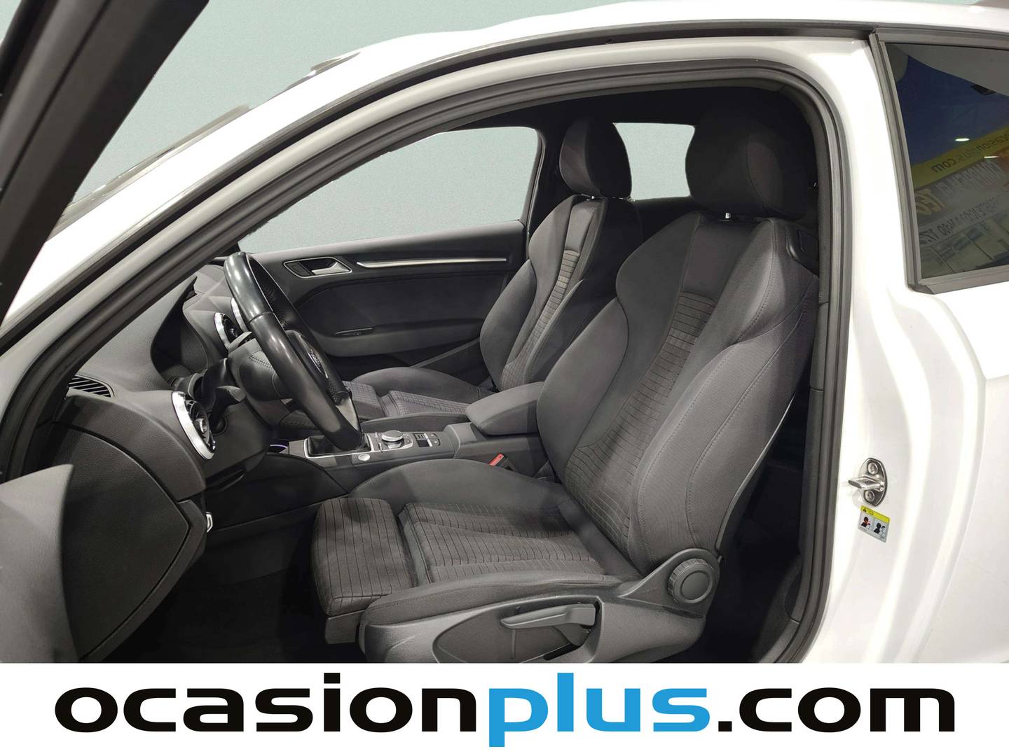 Foto Audi A3 Audi A3 S line edition 1.4 TFSI CoD Ultra (150 CV) Pack S-Line