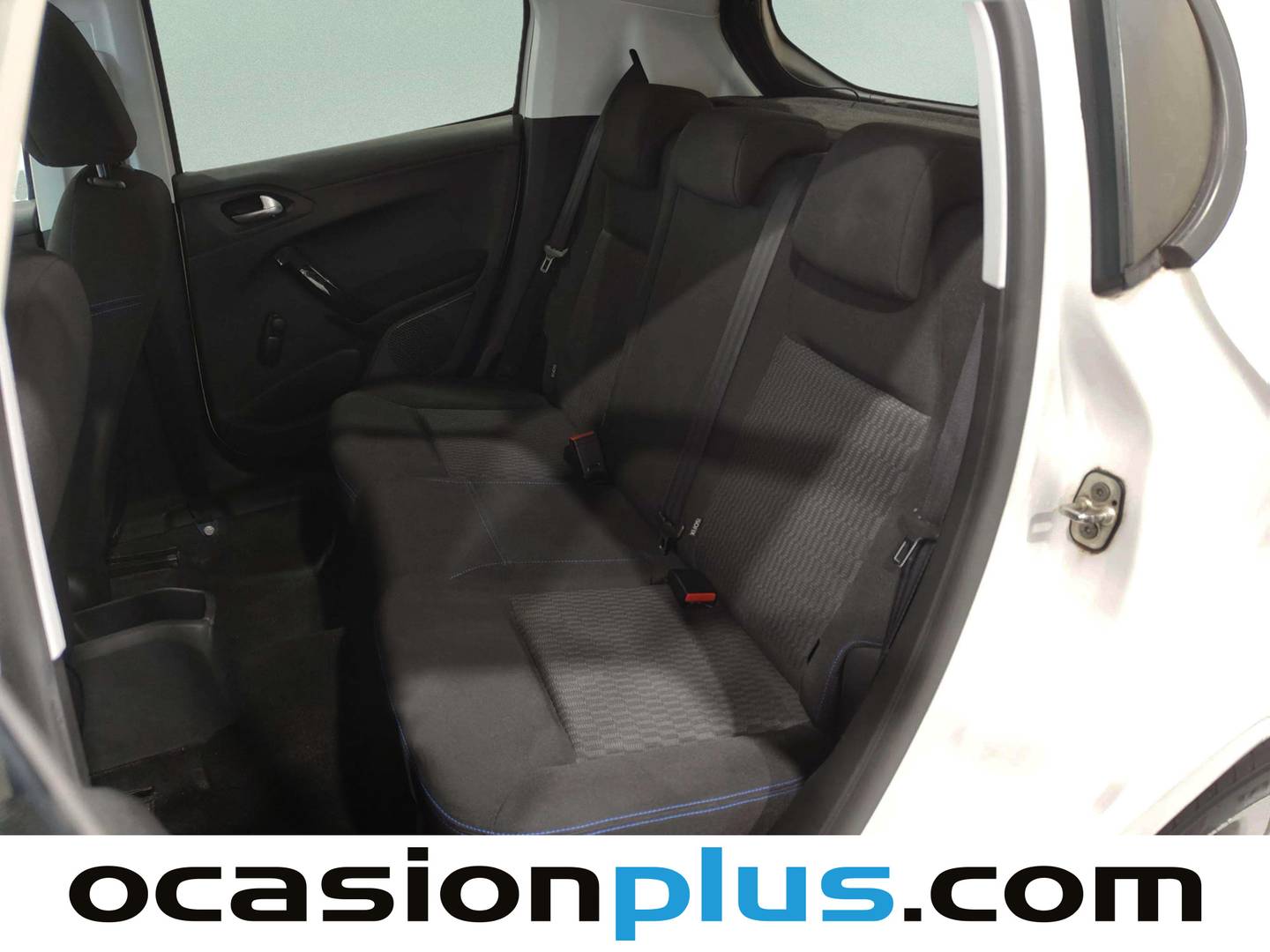Foto asientos traseros Peugeot 208 Peugeot 208 PureTech 82 Style (82 CV)