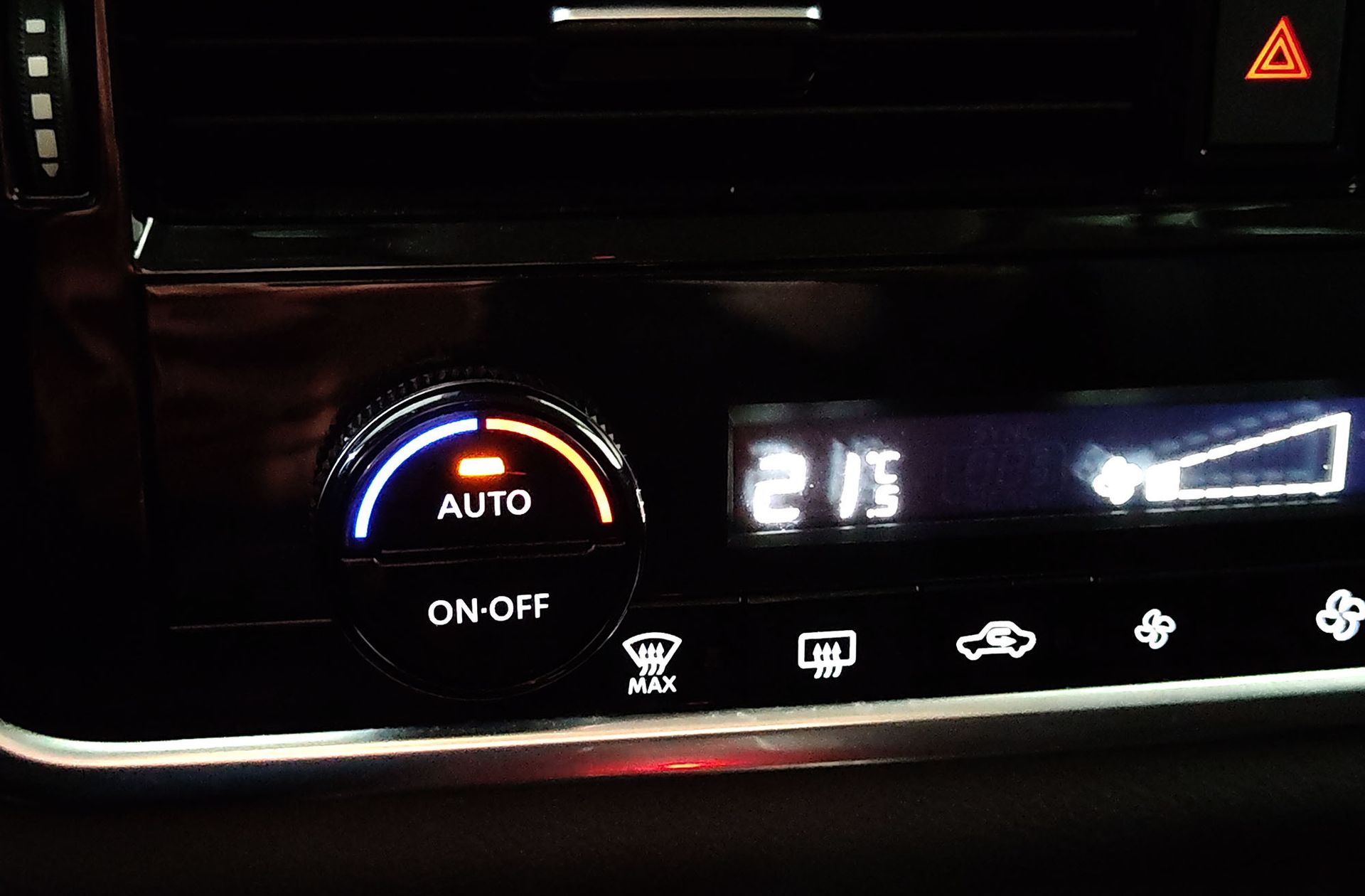 Nissan Qashqai DIG-T 158 mHEV Acenta Xtronic - foto 33