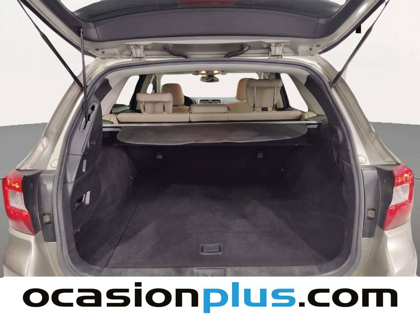 Fotos maletero Subaru Outback Subaru Outback 2.5 Bi-Fuel Executive Plus CVT Lineartronic (173 CV)