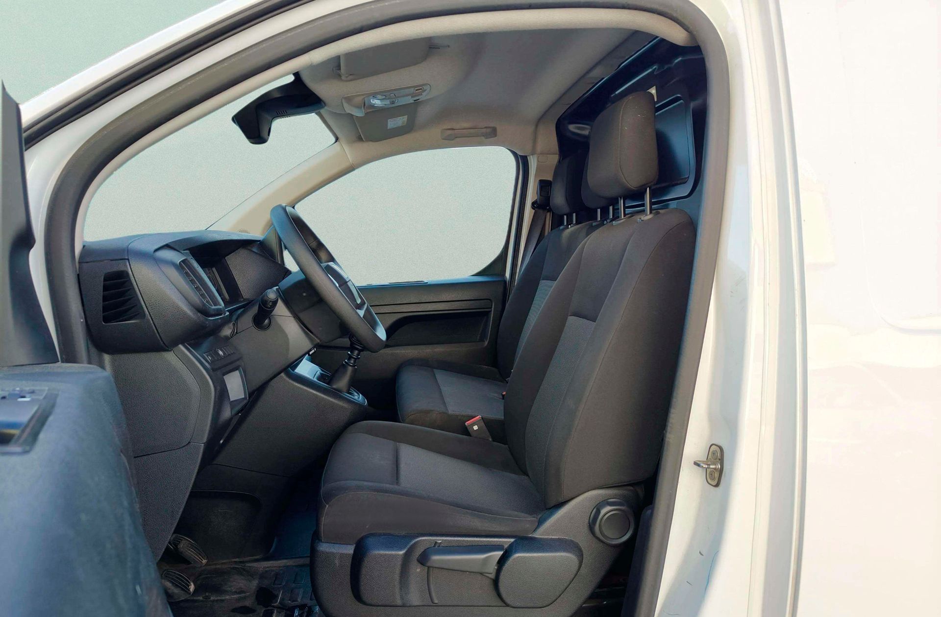 Fiat Scudo Furgon 1.5 BlueHDi L2 - foto 8
