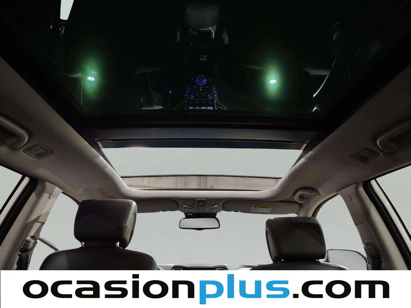 Extras y acabados del Hyundai Santa Fe Hyundai Grand Santa Fe 2.2 CRDi Tecno 4x2 7S (200 CV) 7 plazas
