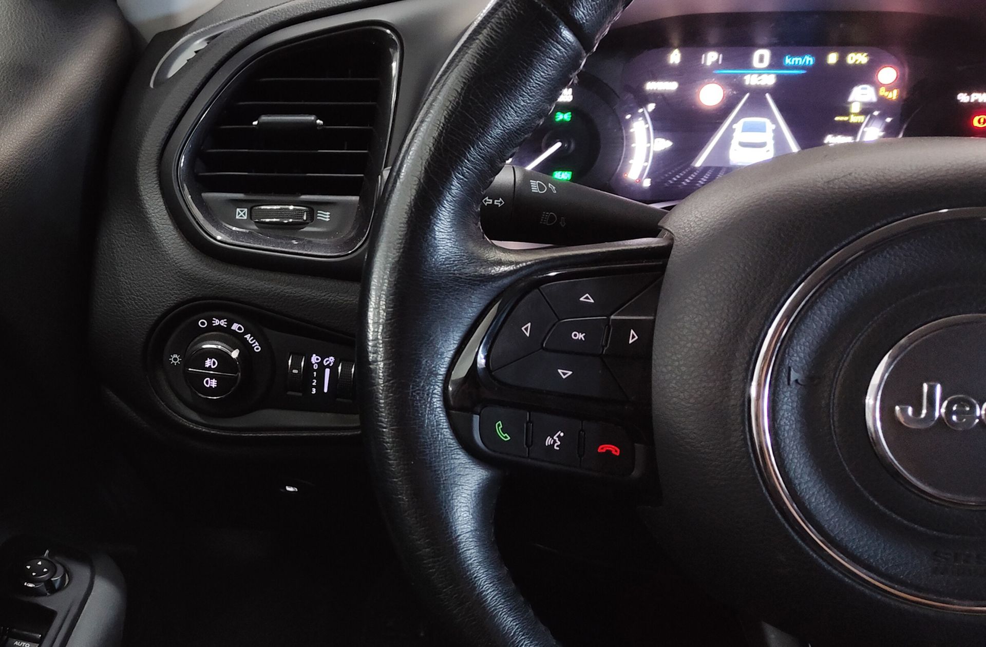 Jeep Renegade 1.3 PHEV S AWD - foto 26
