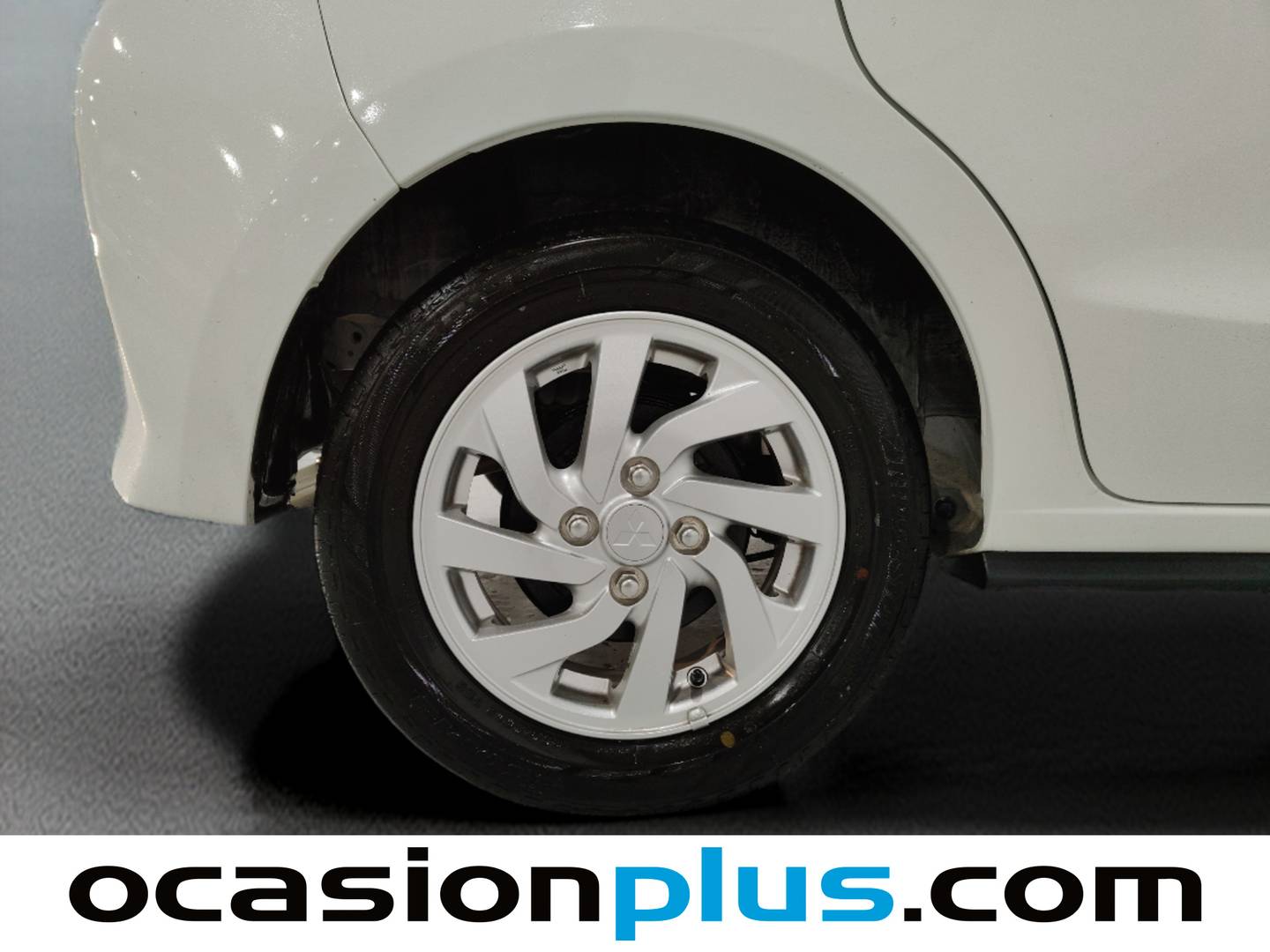 Foto Mitsubishi Space Star Mitsubishi Space Star 120 MPI Motion (71 CV)