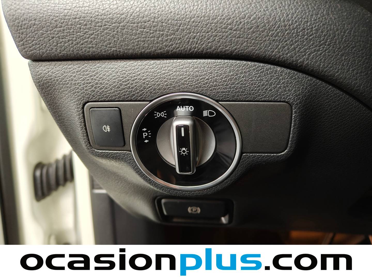 Mercedes GLA Mercedes-Benz GLA 220 d AMG Line (177 CV) de segunda mano