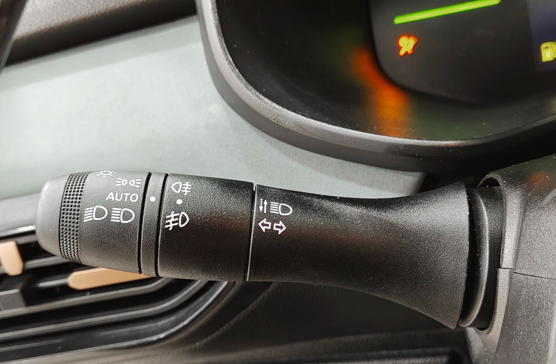 Dacia Jogger Extreme Hybrid 7 plazas - foto 26