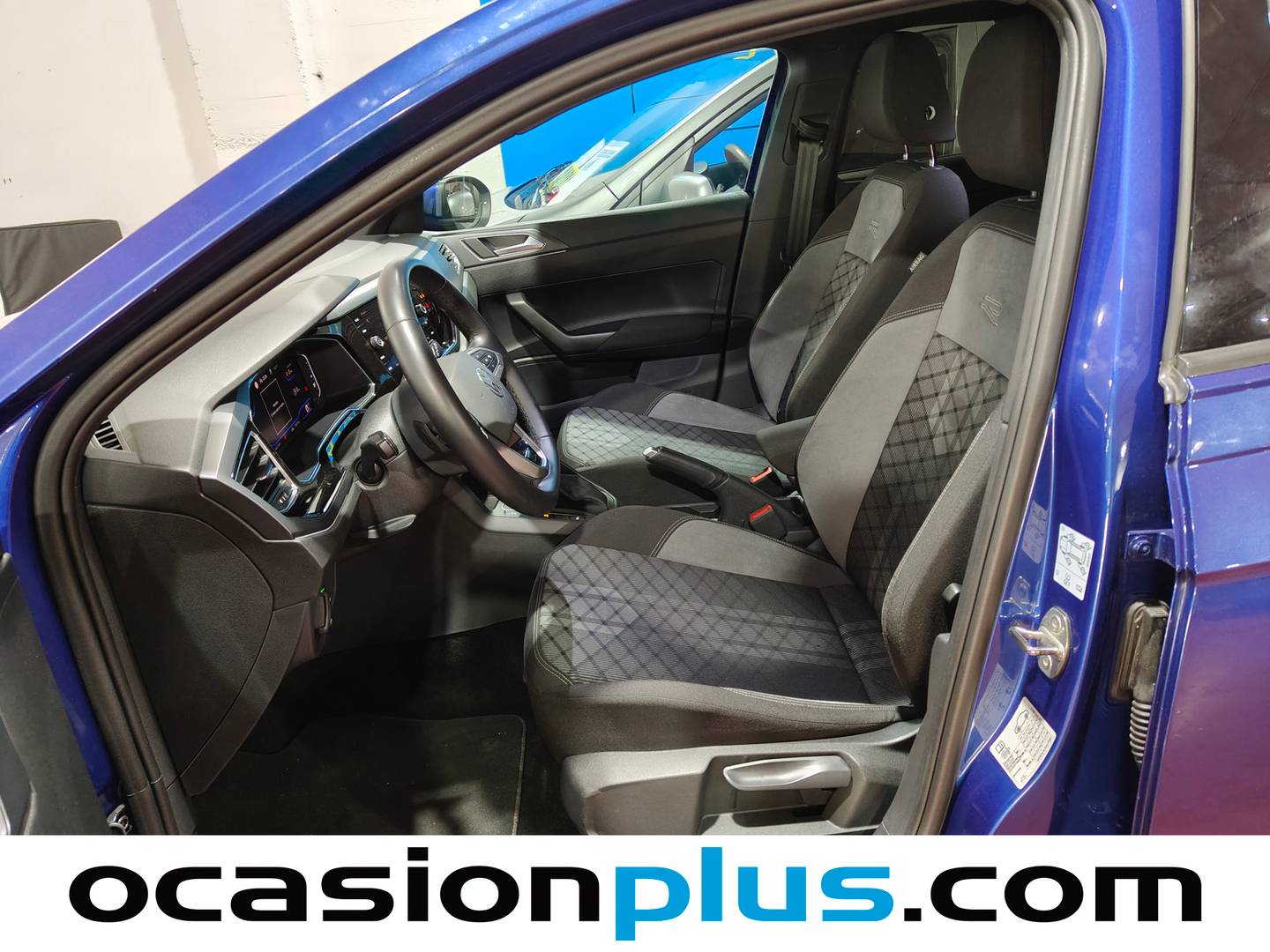 Foto asientos delanteros Volkswagen Taigo Volkswagen Taigo R-Line 1.0 TSI (115 CV) DSG