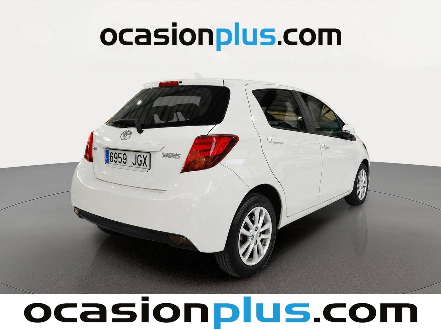Foto trasera Toyota Yaris Toyota Yaris 1.4 D4-D Active (90 CV) derecha