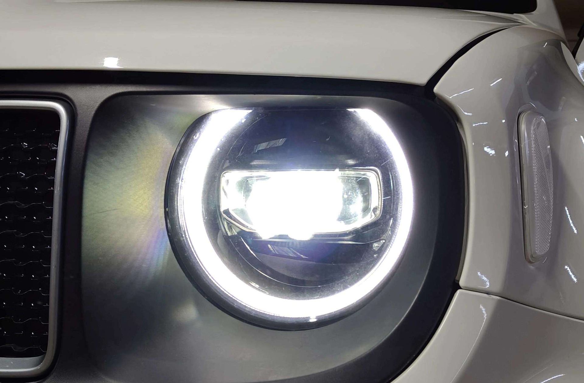 Jeep Renegade eHybrid 1.5 Altitude DCT - foto 18