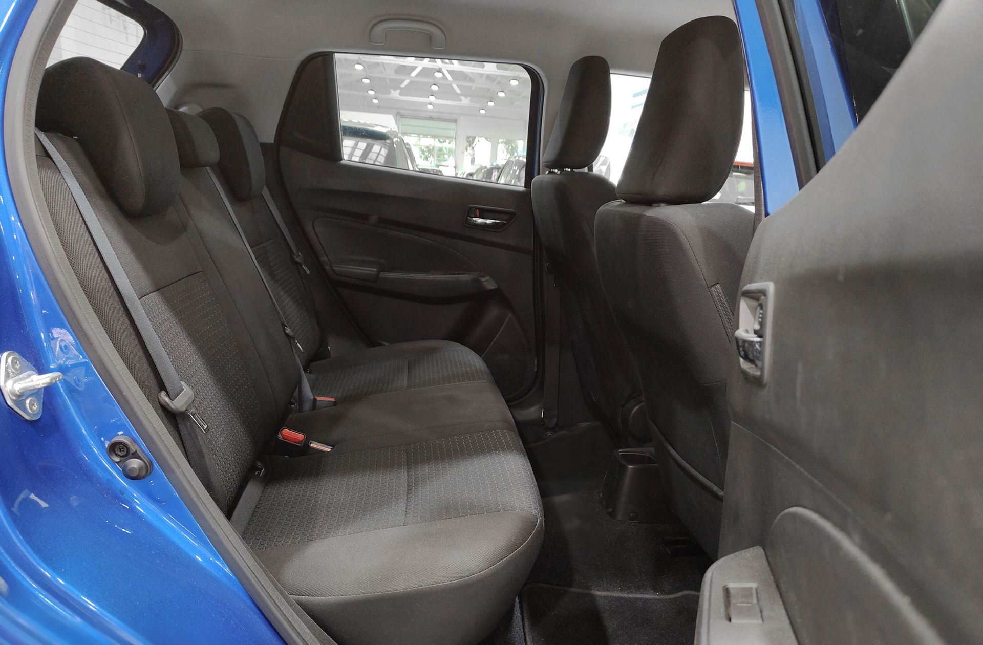Suzuki Swift 1.2 GLX Mild Hybrid - foto 20