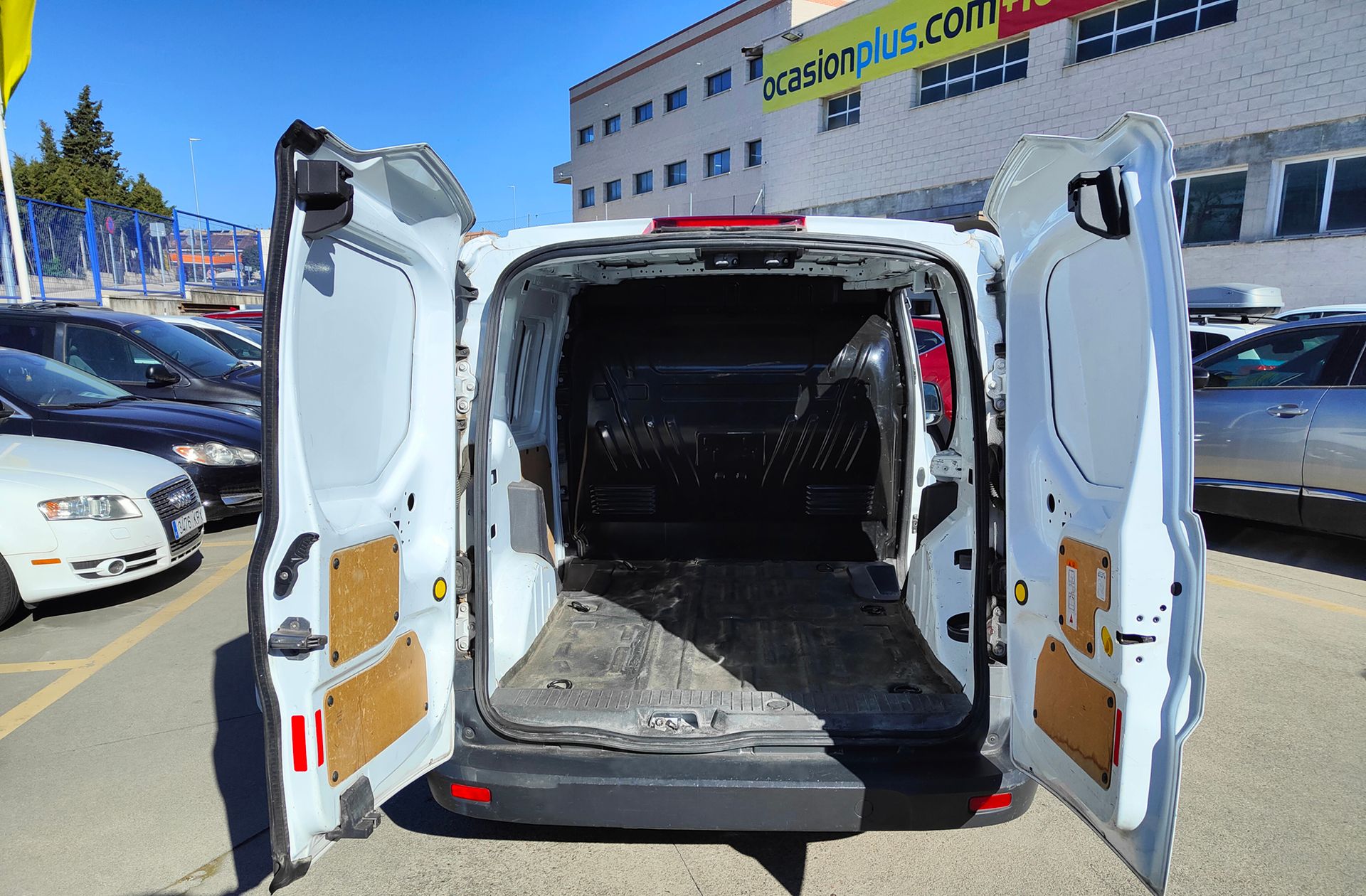Ford Transit Connect 1.6 TDCi Ambiente 200 L1 - foto 11