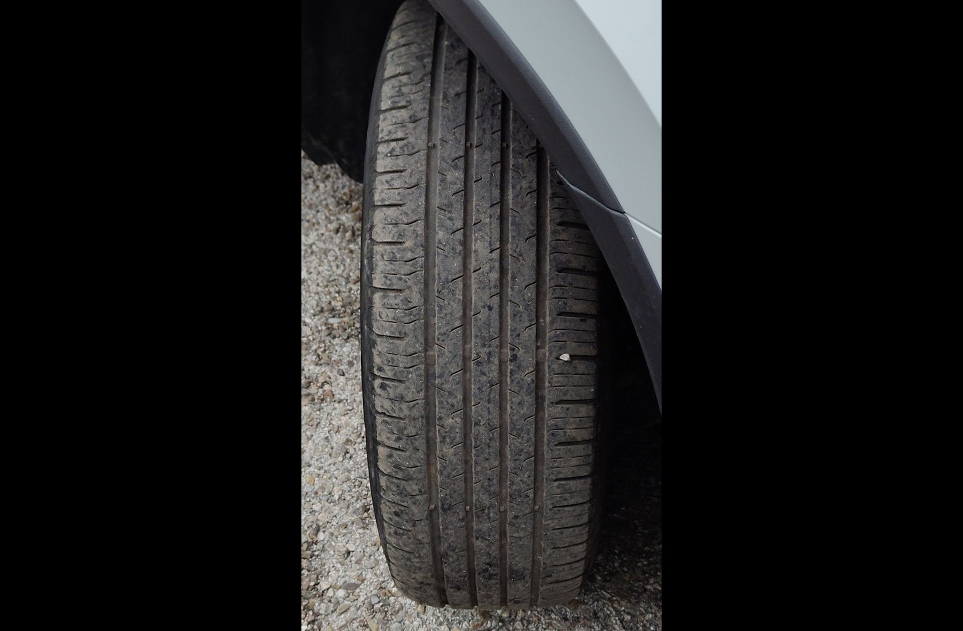 Škoda Karoq 2.0 TDI Selection - foto 36
