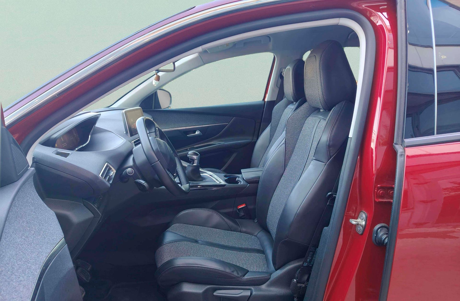 Peugeot 3008 BlueHDi 130 Allure - foto 10