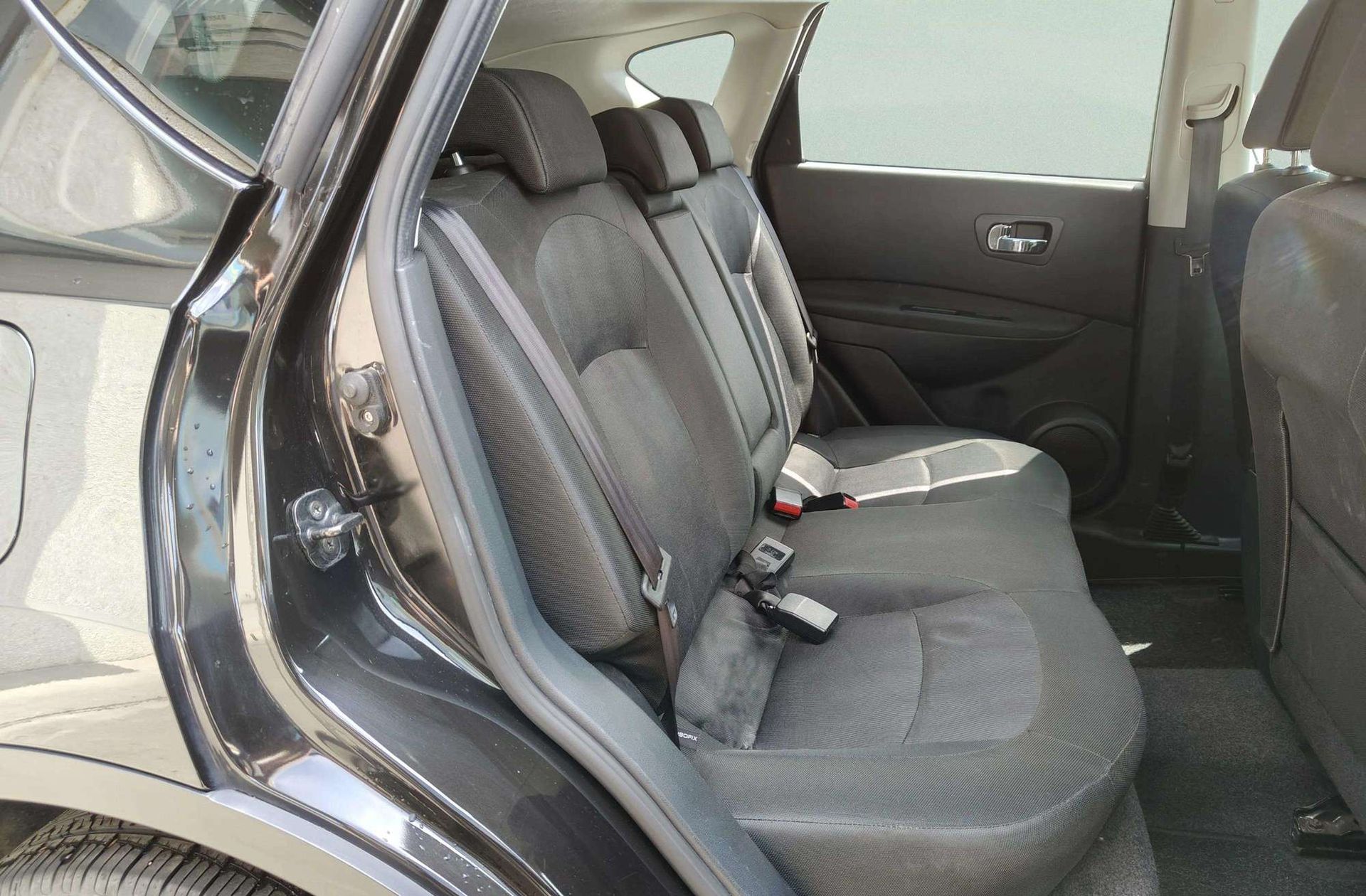 Nissan Qashqai 2.0 dCi Tekna Sport 4x2 - foto 15