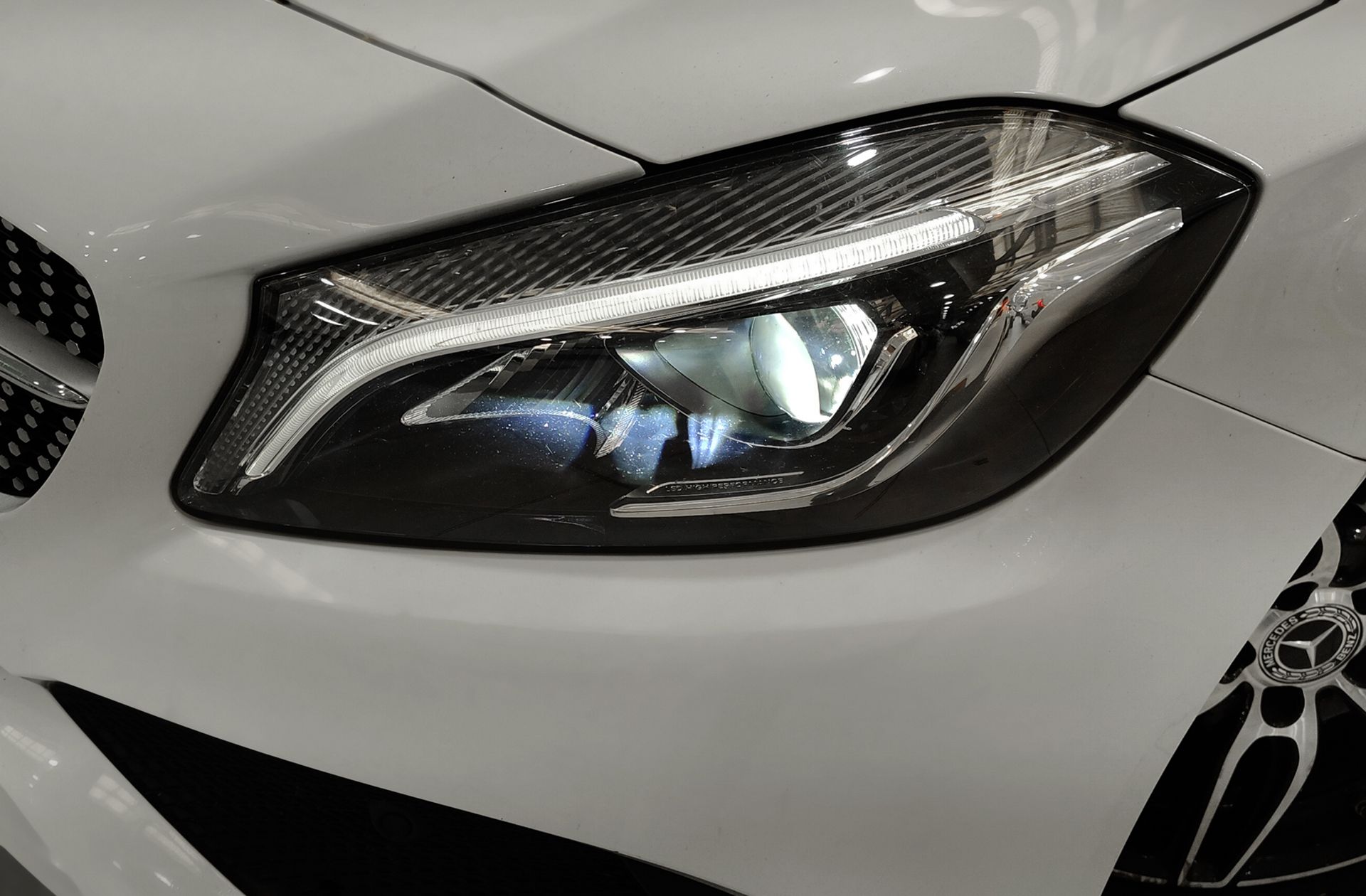 Mercedes-Benz Clase A 200 d Paquete AMG - foto 17