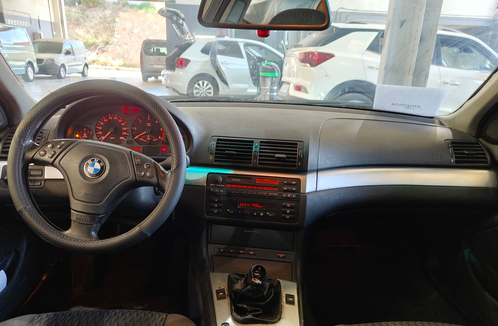 BMW Serie 3 320d - foto 7