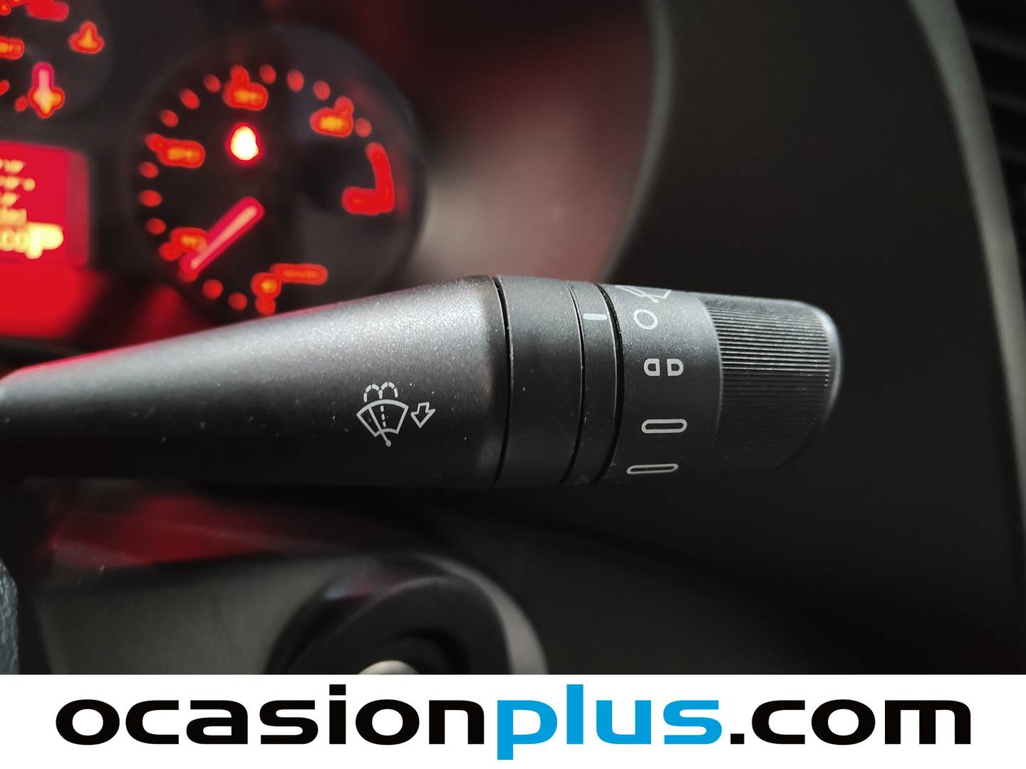 Foto Iveco Daily Iveco Daily 35C 18H A8 V 4100/H2 16 HD  (176 CV)