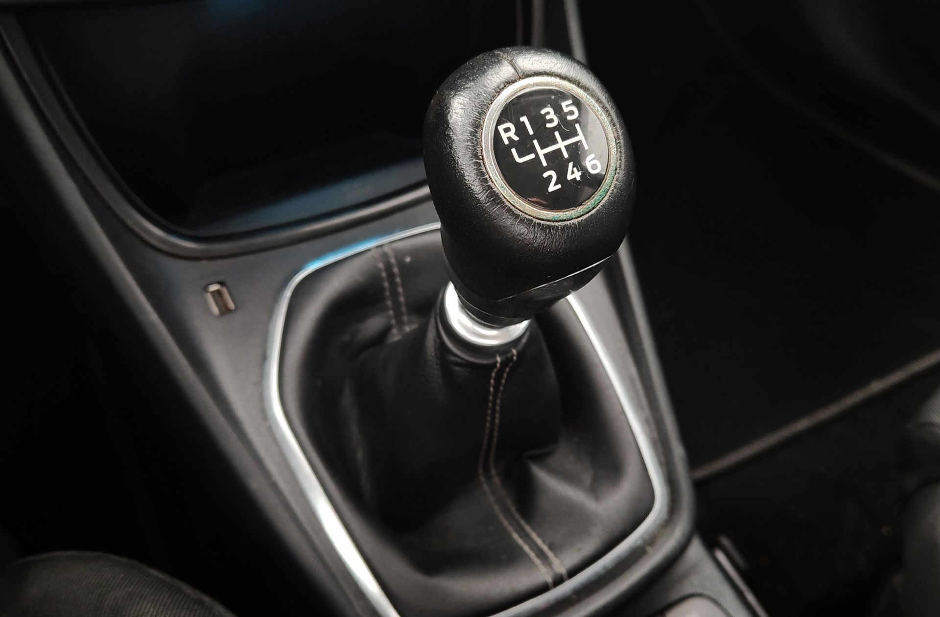 Ford Puma 1.5 EcoBlue Titanium - foto 5