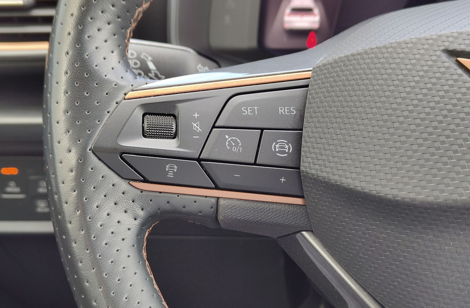 Cupra Formentor 1.5 TSI - foto 38