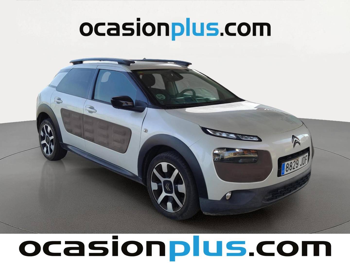 Foto delantera Citroën C4 Cactus Citroën C4 Cactus e-HDI 92 Shine ETG6 (92 CV) derecha