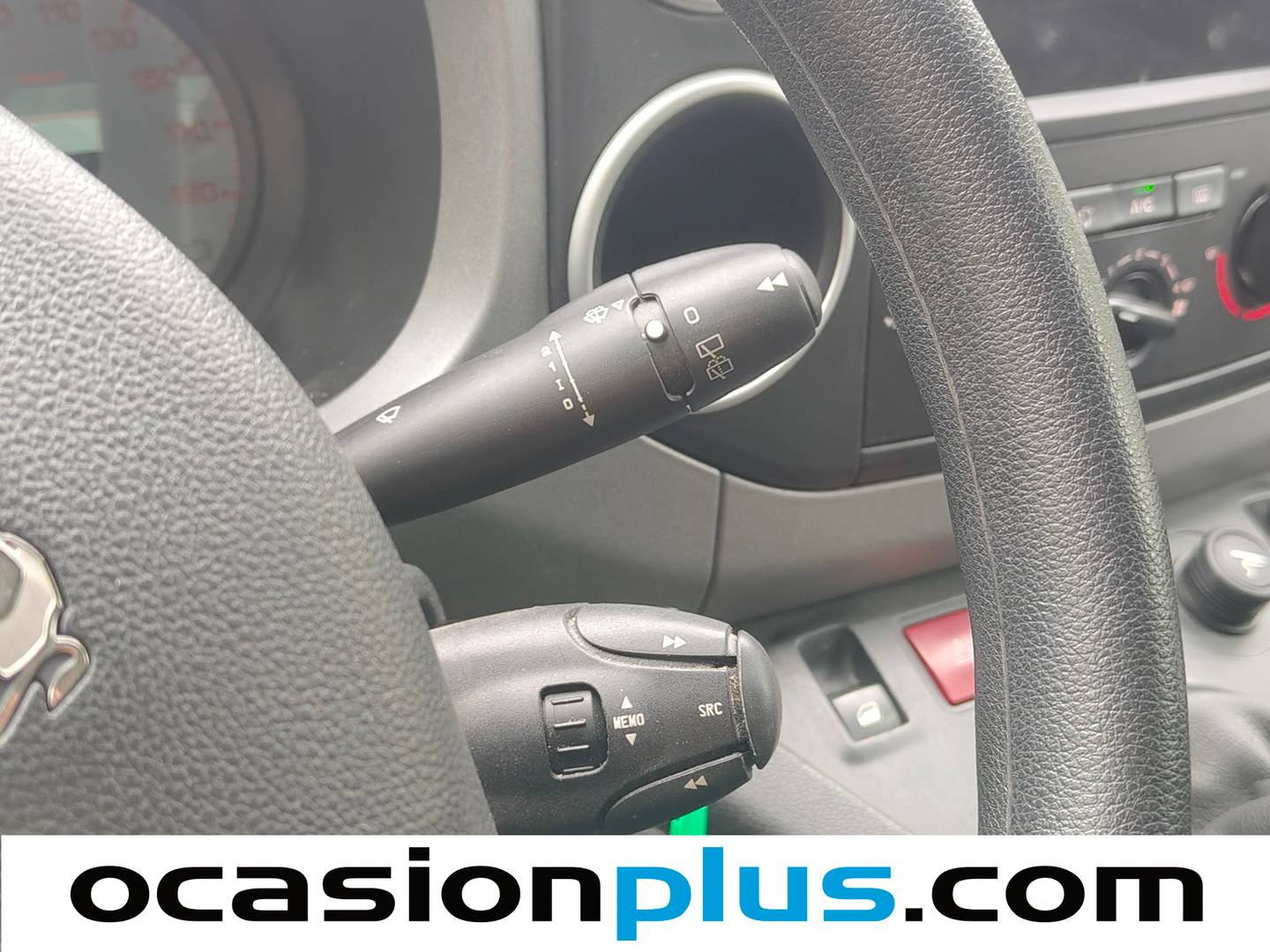 Equipamiento del Peugeot Partner Peugeot Partner Tepee BlueHDi 100 Active (100 CV)