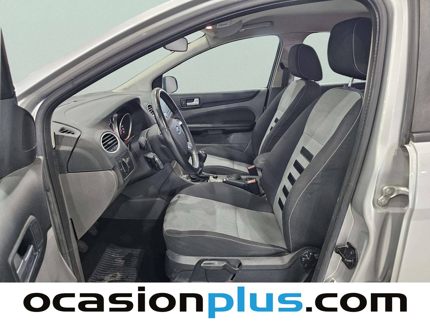 Foto asientos delanteros Ford Focus Ford Focus 1.6 TDCI Trend (90 CV)