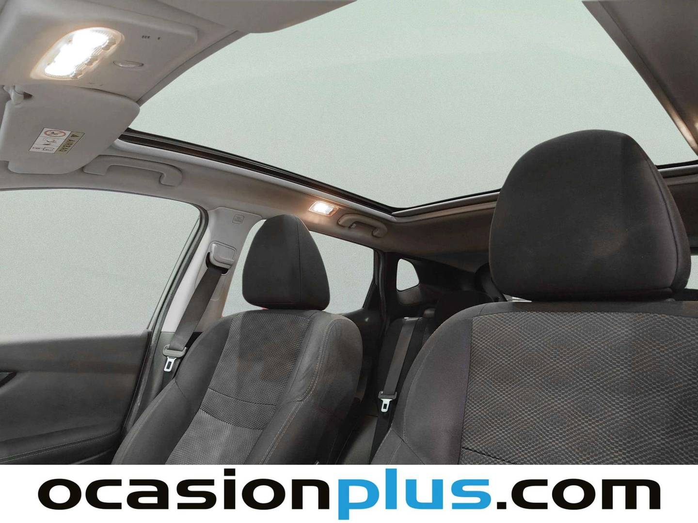 Extras y acabados del Nissan QASHQAI Nissan Qashqai DIG-T 115 N-Connecta XTronic (115 CV)
