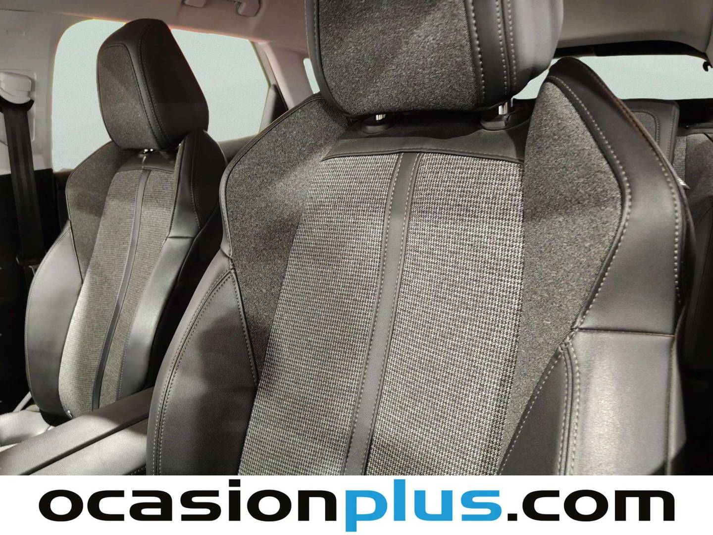 Foto Peugeot 3008 Peugeot 3008 PureTech 130 S&S Allure EAT8 (130 CV)