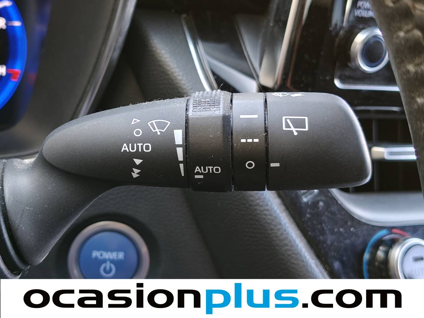 Paquetes del Toyota Corolla Toyota Corolla Touring Sports 125H Active Tech E-CVT (122 CV)