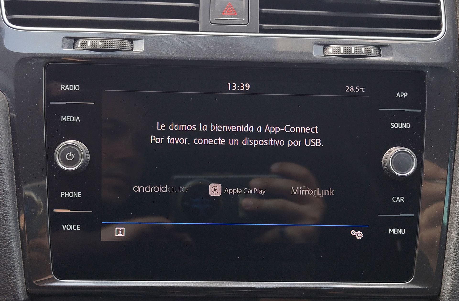 Volkswagen Golf Advance 1.4 TSI - foto 7