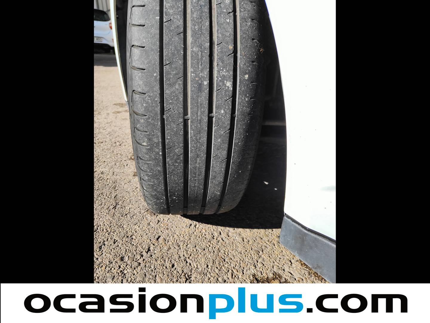 Foto Ford C-Max Ford C-Max 1.0 EcoBoost Titanium (125 CV)