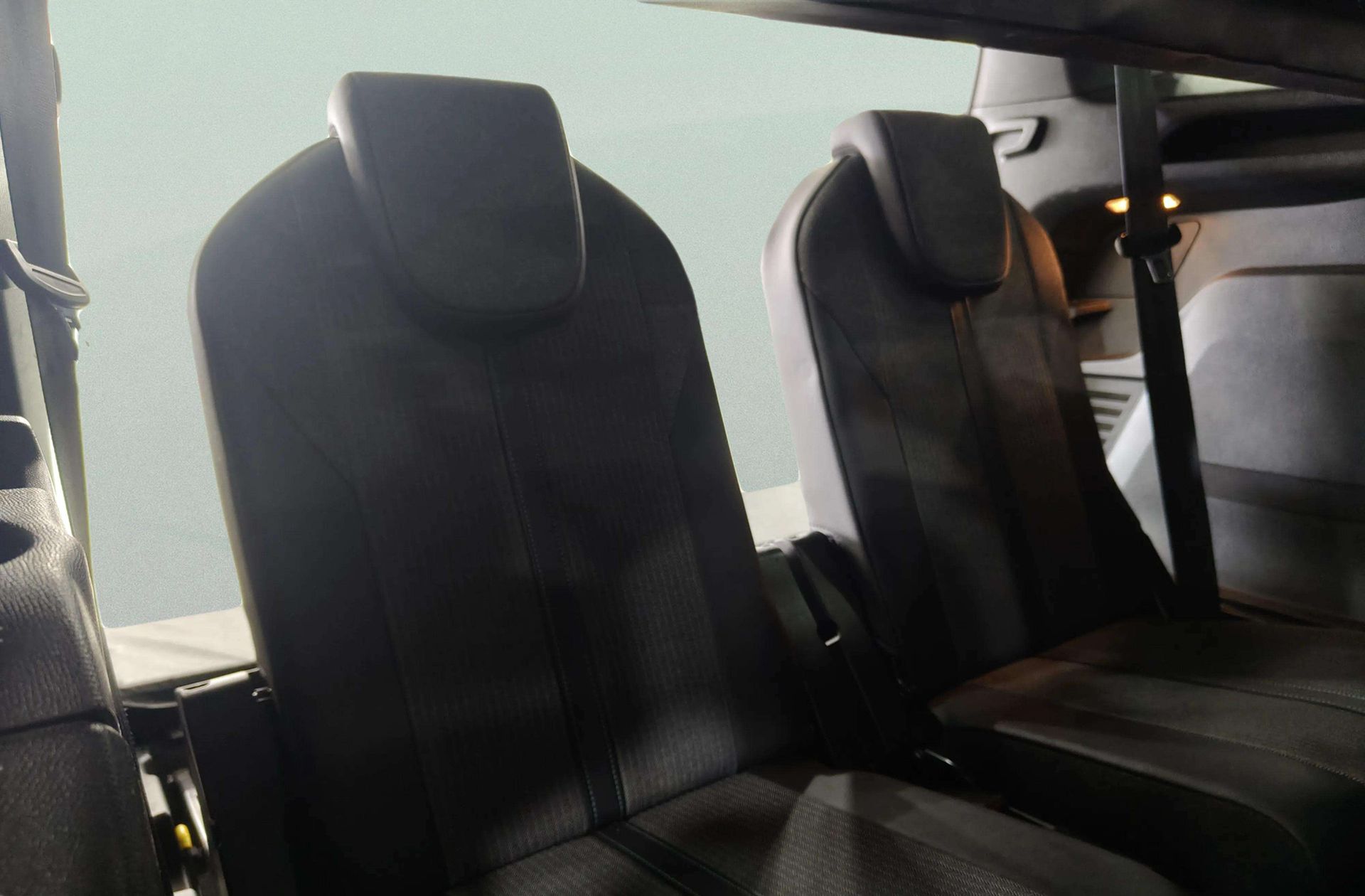 Peugeot 5008 PureTech 130 Allure Pack 7 plazas - foto 6