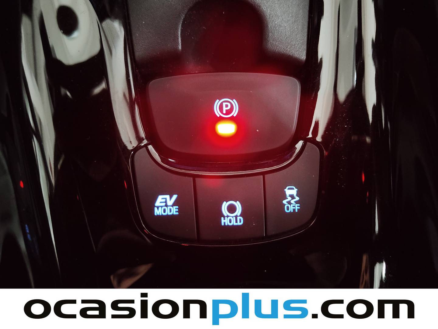 Foto Toyota C-HR Toyota C-HR 1.8 125H Dynamic Plus (122 CV)