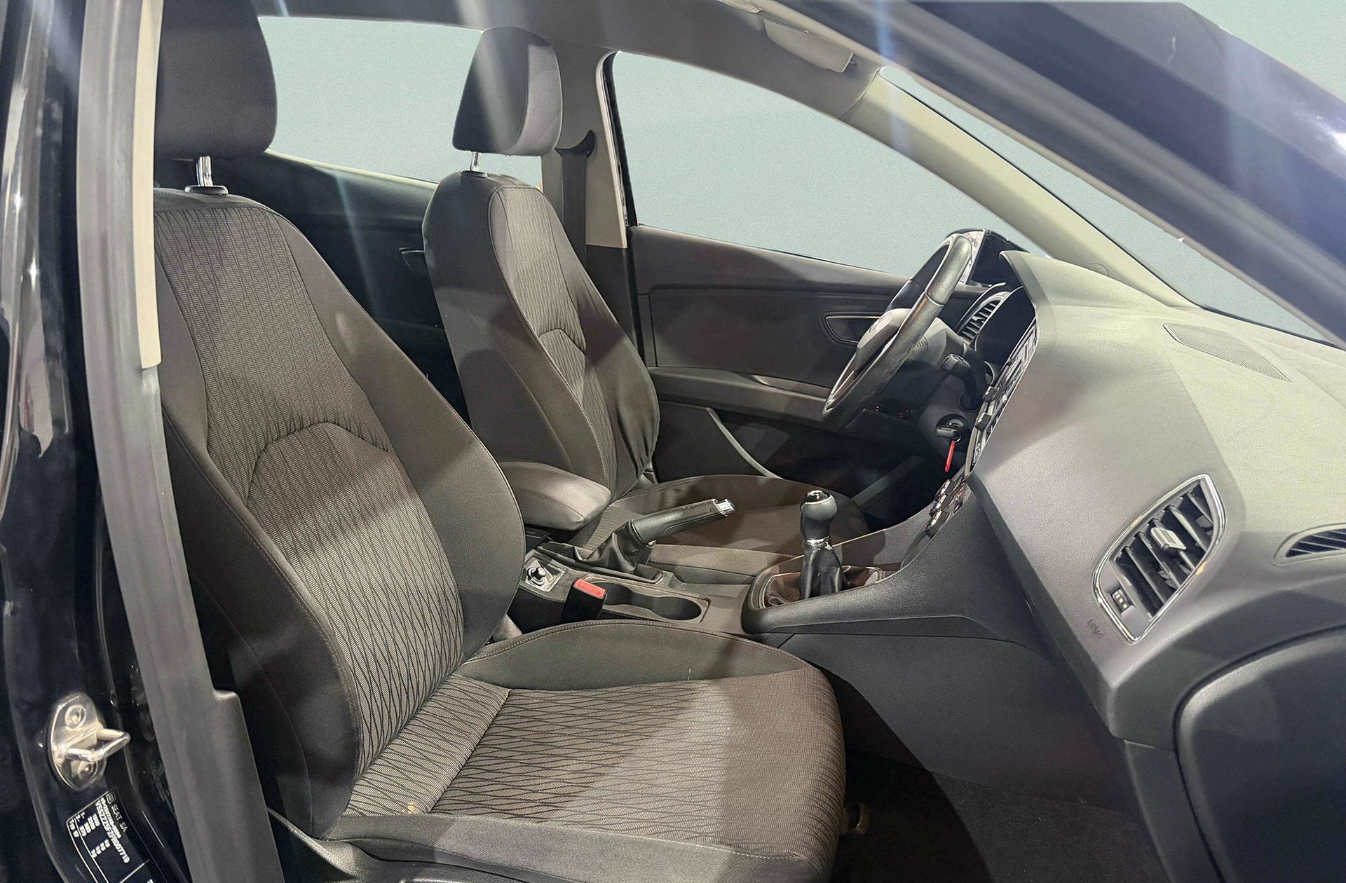 SEAT León 1.6 TDI Style - foto 13