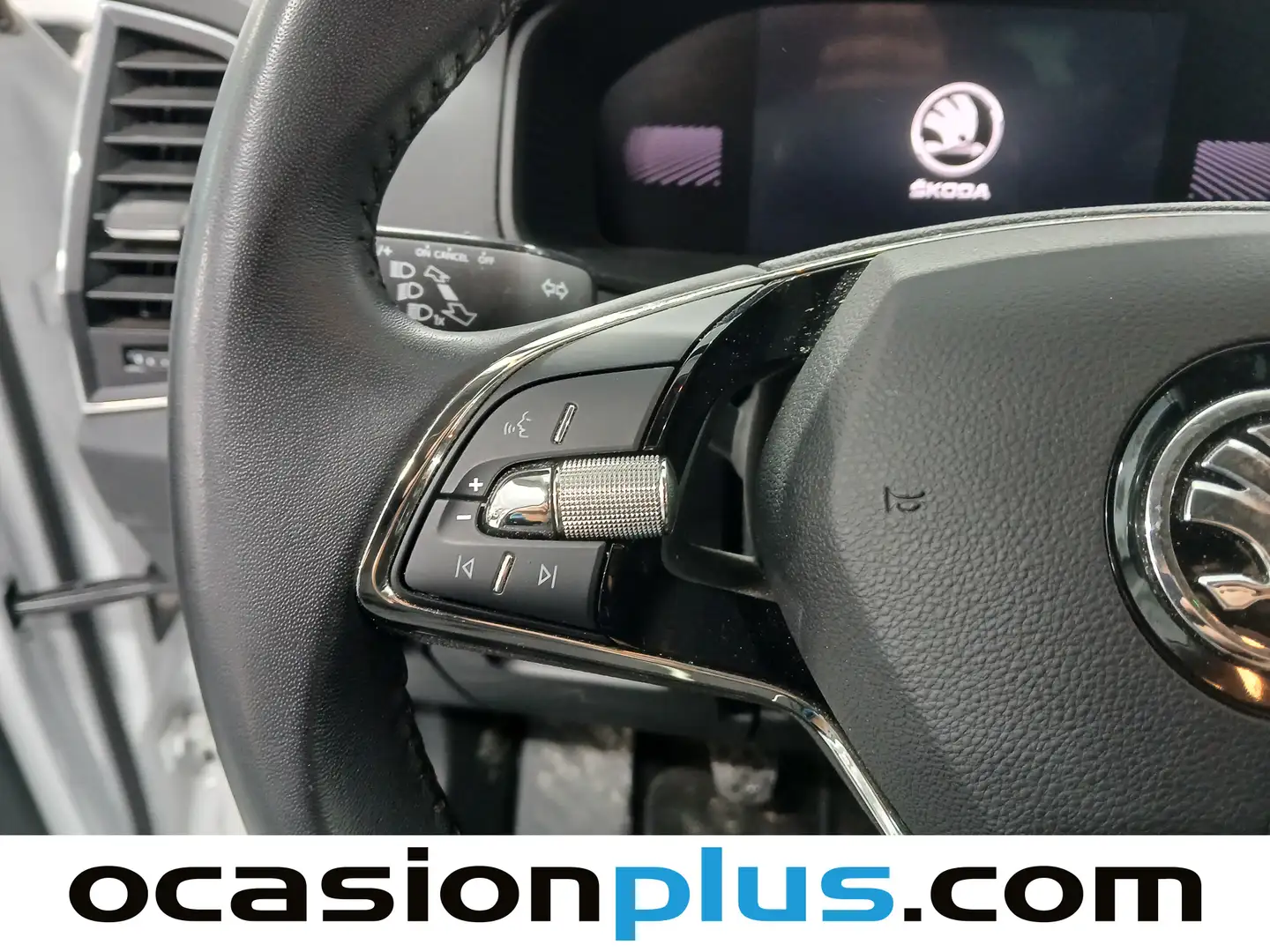 Foto Skoda Karoq Skoda Karoq 2.0 TDI Selection (115 CV)