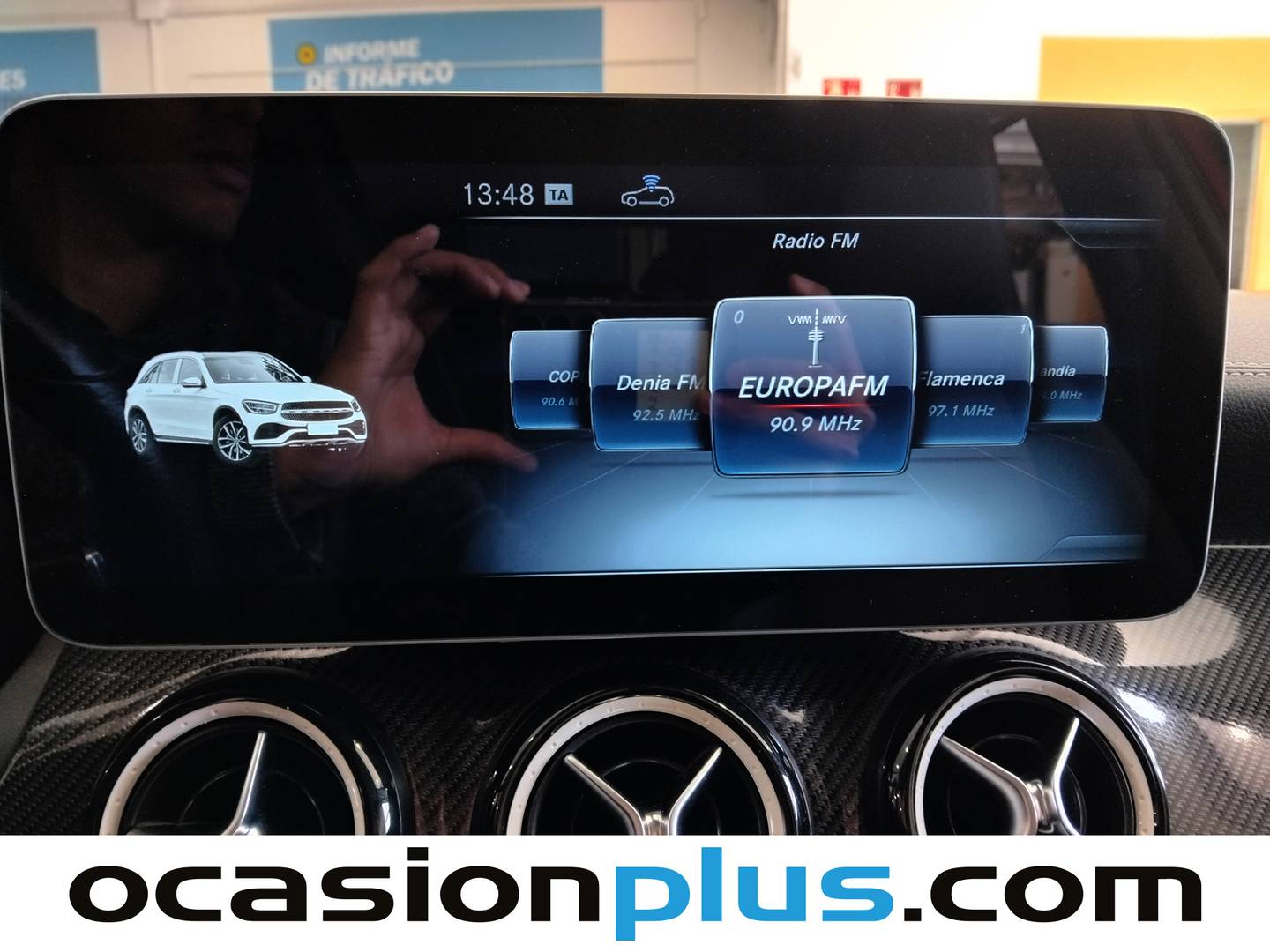 Mercedes GLA Mercedes-Benz GLA 180 (122 CV) gasolina