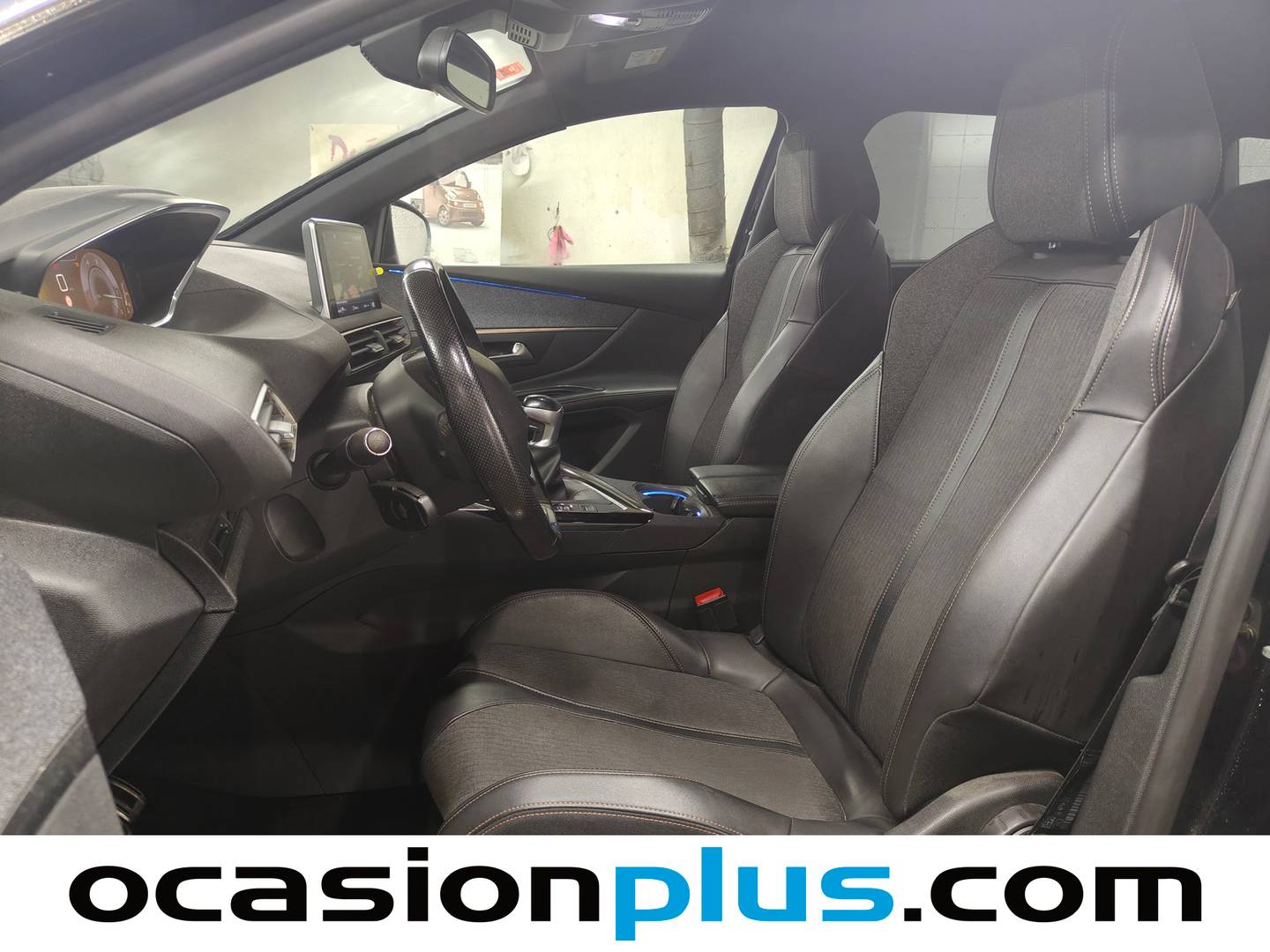 Foto asientos delanteros Peugeot 5008 Peugeot 5008 BlueHDI 130 S&S GT Line (130 CV) 7 Plazas
