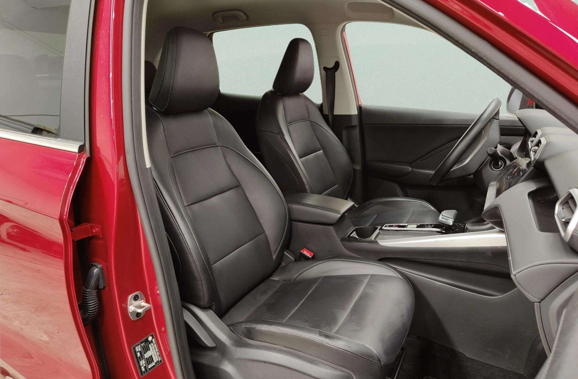 MG ZS 1.5 Hybrid+ Luxury - foto 21
