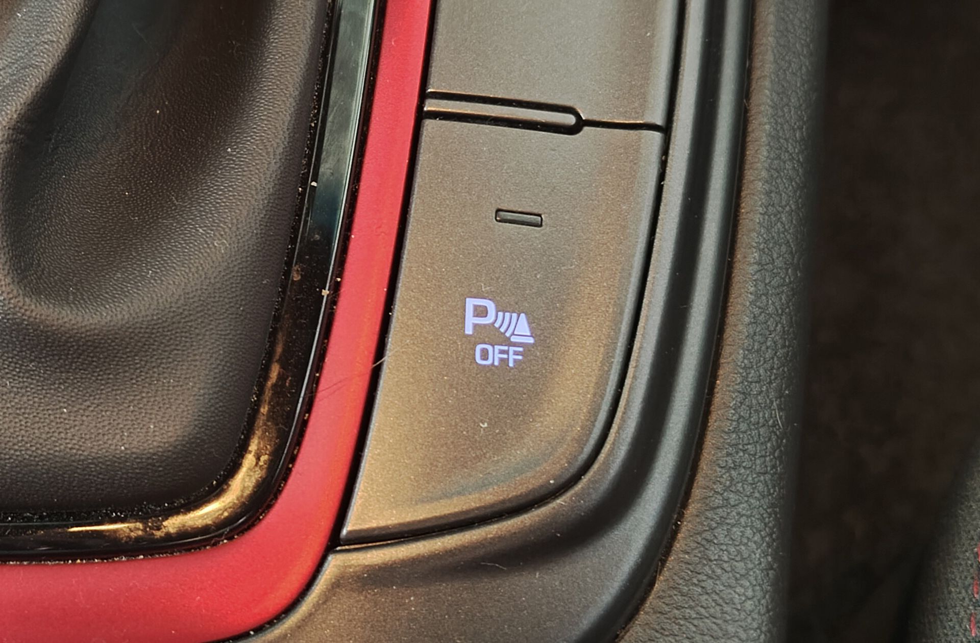 Hyundai Kona 1.6 GDI HEV Tecno Red DT - foto 9