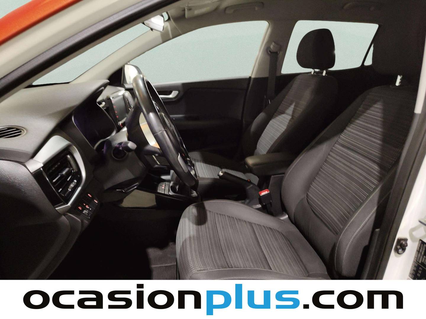 Foto asientos delanteros KIA Stonic KIA Stonic 1.0 T-GDi Drive (120 CV)