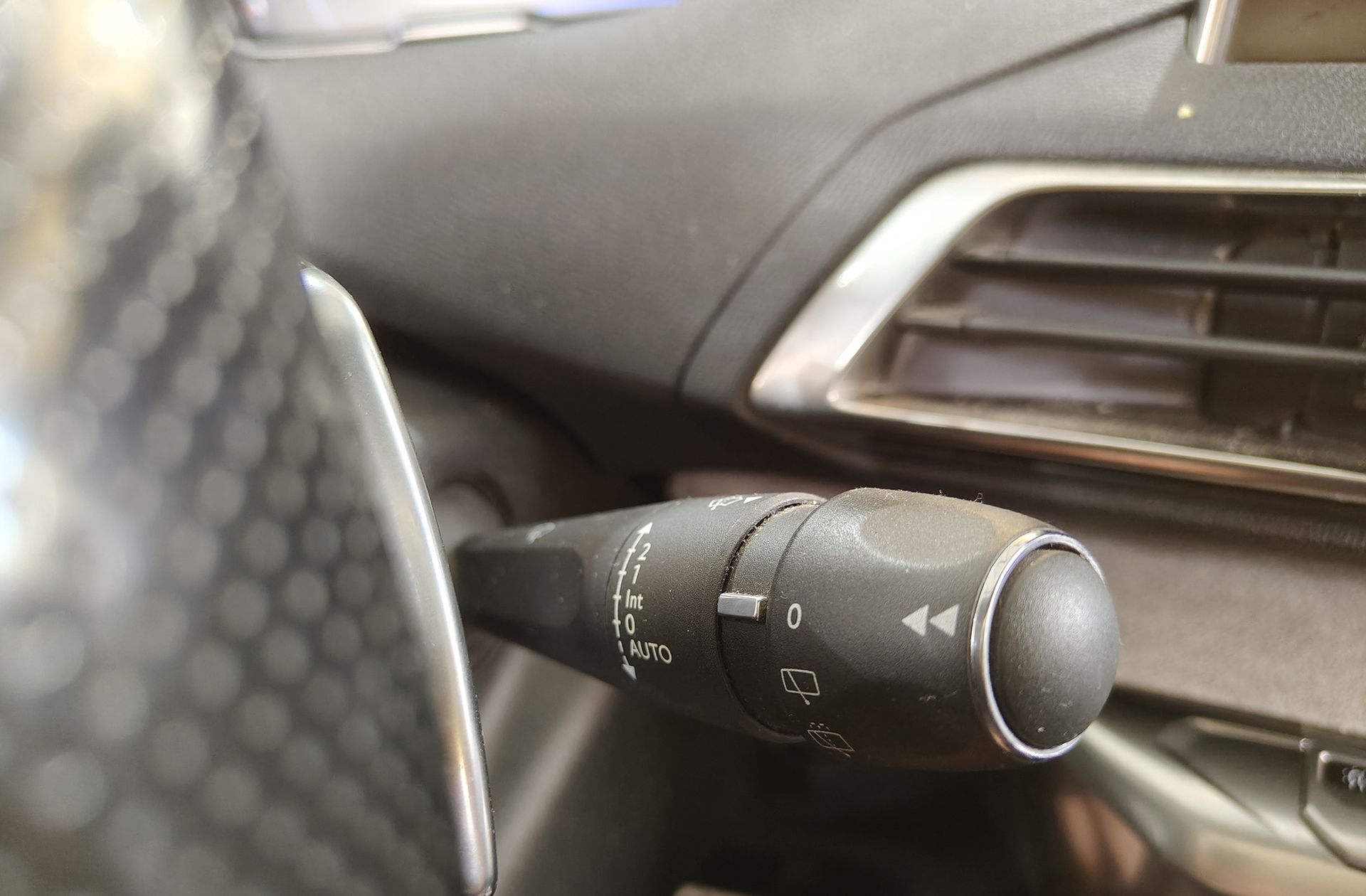 Peugeot 5008 BlueHDi 180 GT EAT8 7 plazas - foto 31