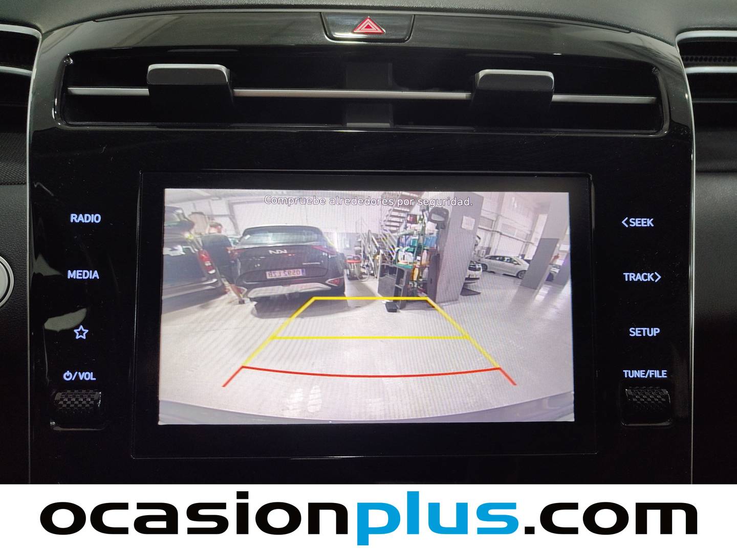 Equipamiento del Hyundai Tucson Hyundai Tucson 1.6 TGDI PHEV Tecno Sky 4x4 Auto (265 CV)