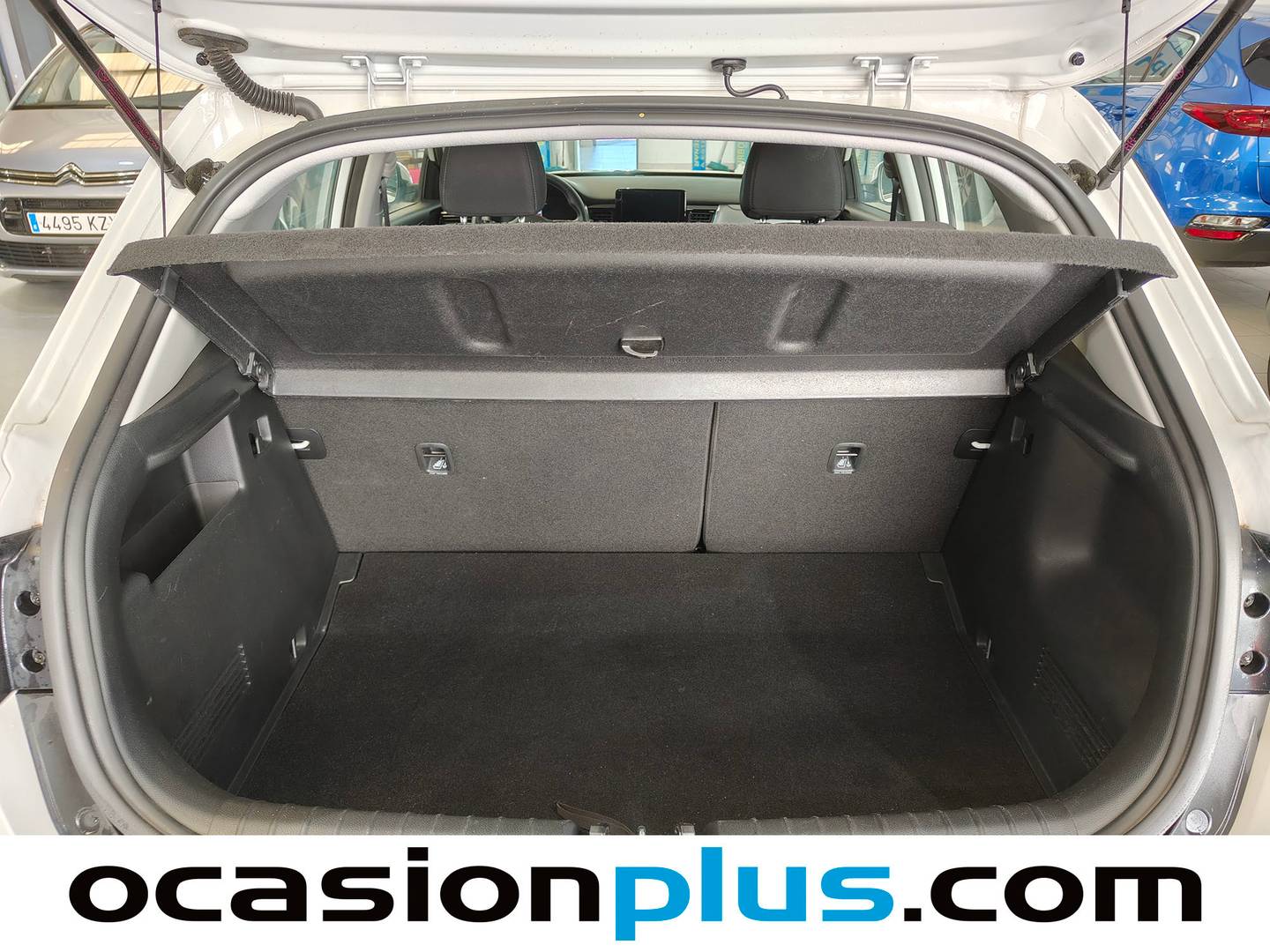 Fotos maletero KIA Stonic KIA Stonic 1.0 T-GDi MHEV Drive (100 CV)