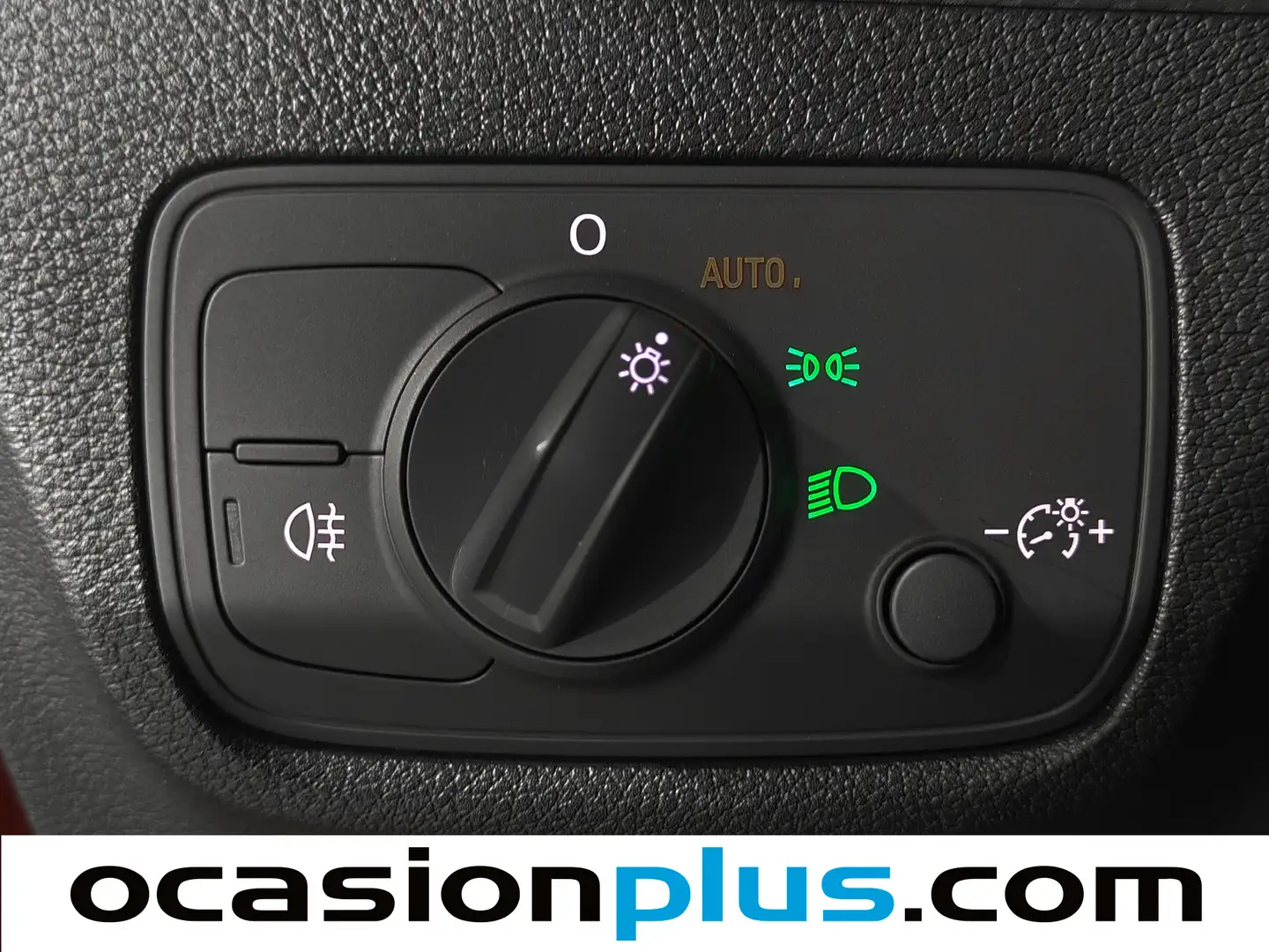 Foto Audi Q2 Audi Q2 Advanced 30 TDI (116 CV) S tronic